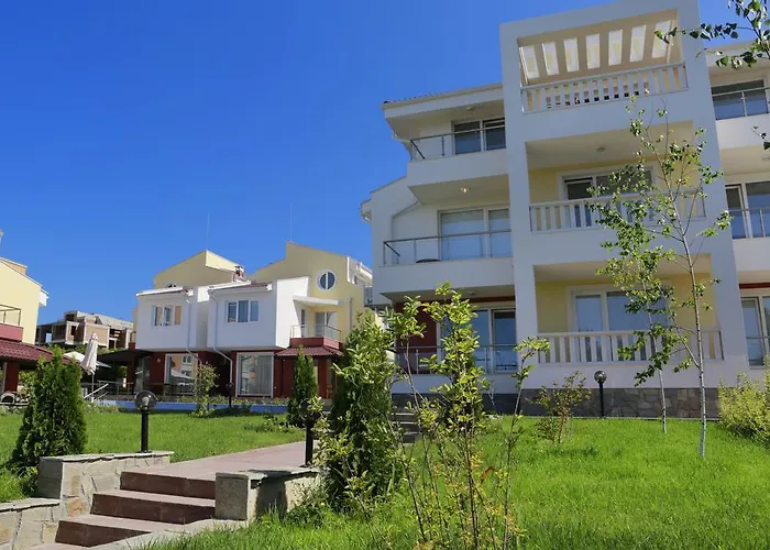 St. Stefan Villas&hotel Semesterpark 3*